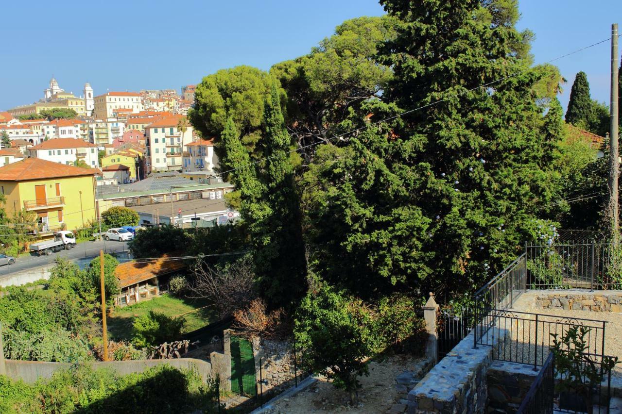 Casa Laura Villa Imperia Bagian luar foto